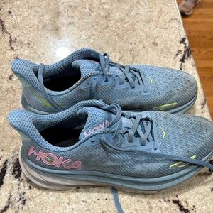 Hoka Women's Athletic Shoes Clifton 9